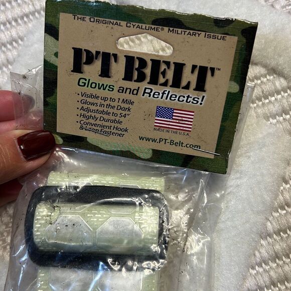PT BELT - WHITE PT BELTS – GLOWS AND REFLECTS! - Picture 3 of 6